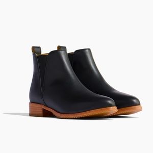 BRAND NEW IN BOX! Nisolo Eva Everyday Chelsea Boot - Size 8 - black leather